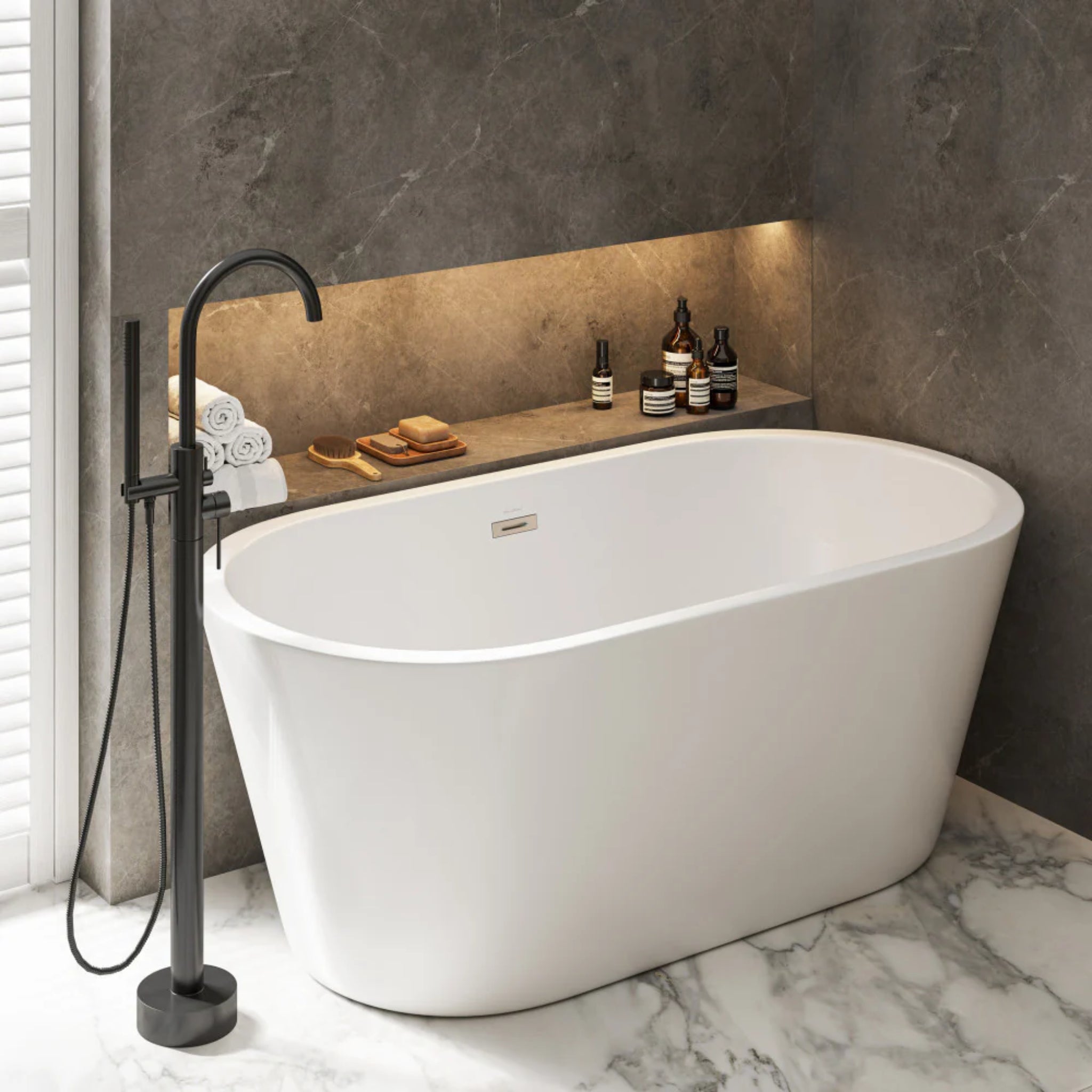 Swiss Madison Claire 60 Freestanding Bathtub White
